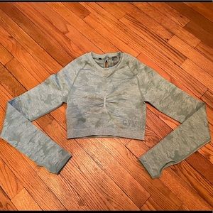 Gymshark seamless top.